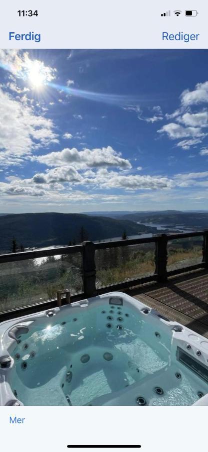Norefjell - Storhytte Med Jacuzzi Og Fantastisk Beliggenhet Noresund Luaran gambar