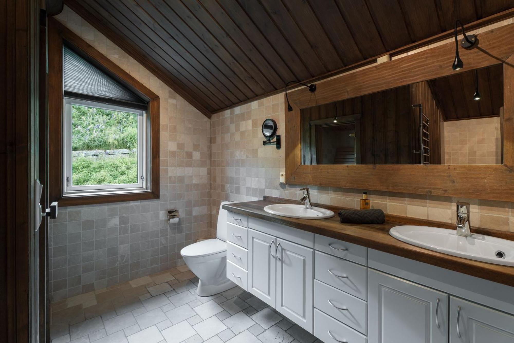 Norefjell - Storhytte Med Jacuzzi Og Fantastisk Beliggenhet Noresund Luaran gambar