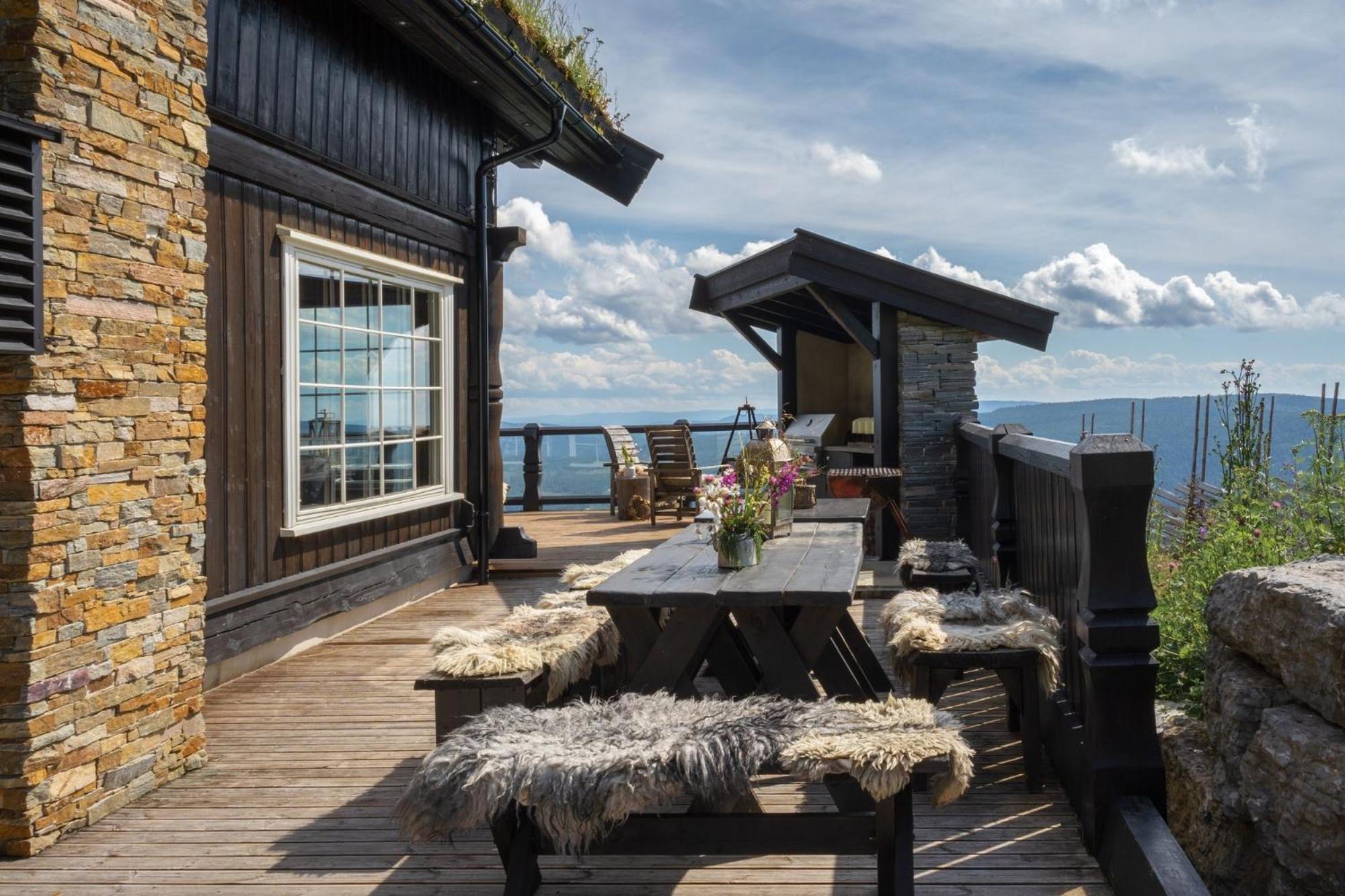 Norefjell - Storhytte Med Jacuzzi Og Fantastisk Beliggenhet Noresund Luaran gambar