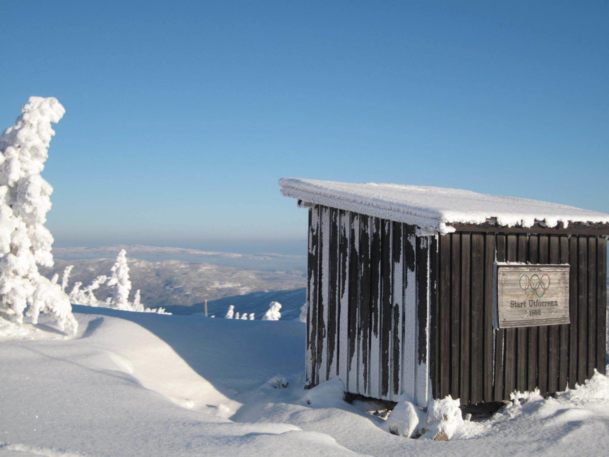 Norefjell - Storhytte Med Jacuzzi Og Fantastisk Beliggenhet Noresund Luaran gambar